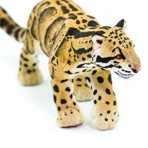 Димчатий леопард Safari Ltd 100239 Димчатий леопард Safari Ltd 100239